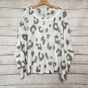 POL Beige/Olive LEOPARD PRINT Round Neck 3/4 Sleeve PULLOVER Sweater Size Small